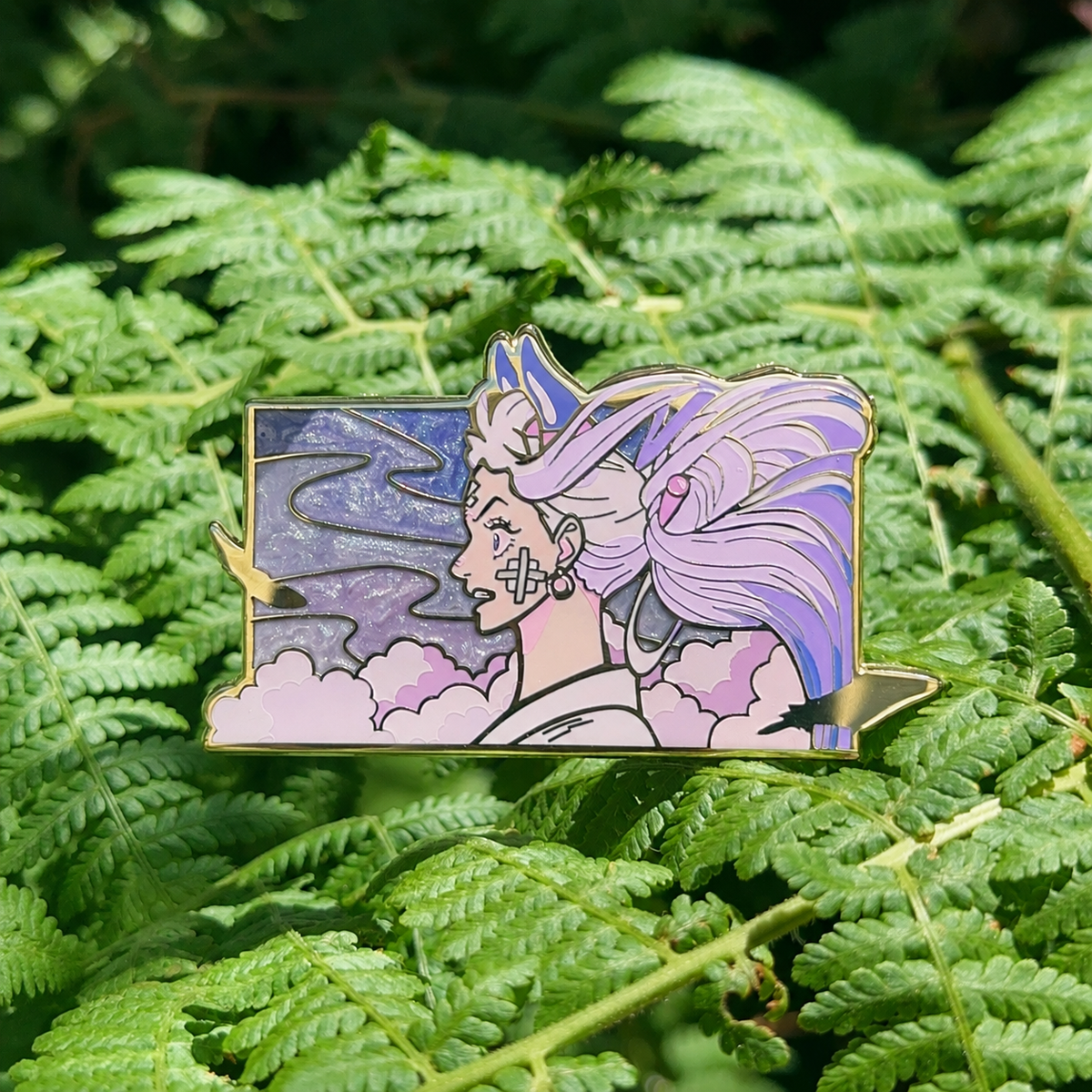 YAM1015 LE Twilight Pin