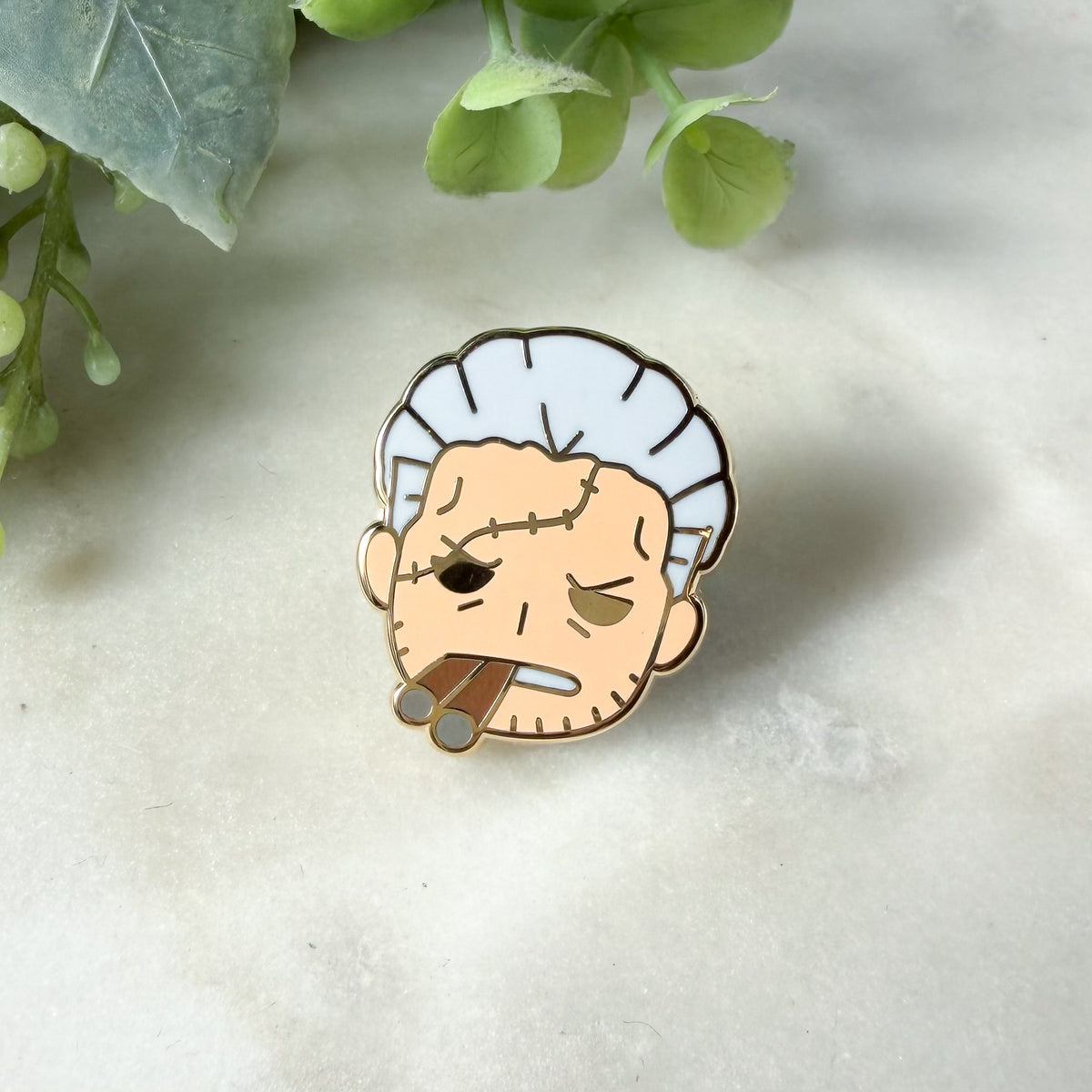 Smoker Chibi Pin