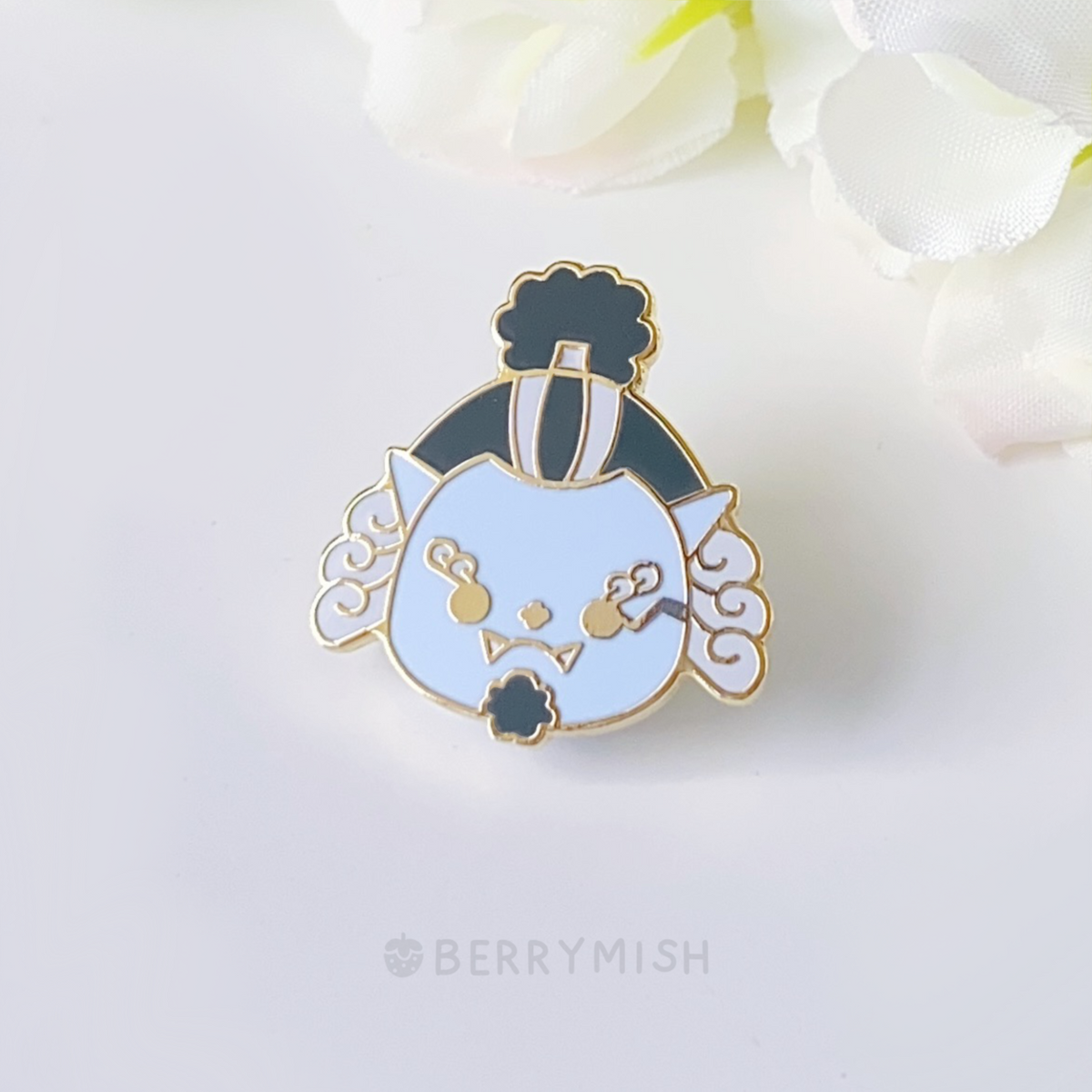 Jinbei Chibi Pin