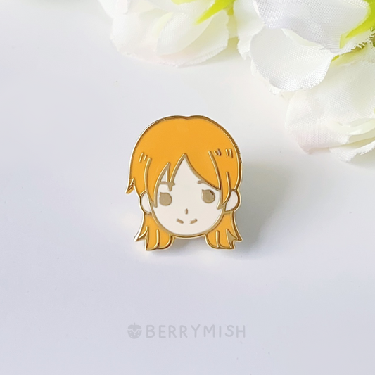 Nami Chibi Pin